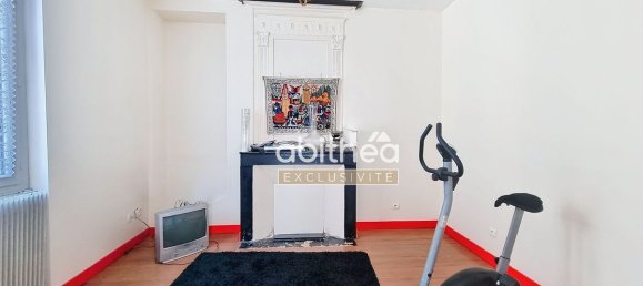 Дом с 5 спальнями в Сен-Жени-де-Сантонж, Франция № 319845 4