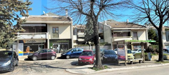 3-salle Appartement à Pescara, Italy No. 20151 16