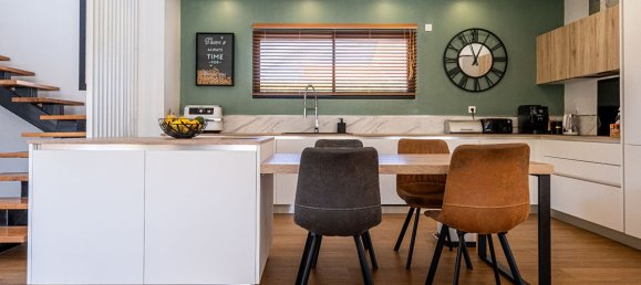 3 bedrooms Villa in Saint-Cyprien, France No. 336768 8