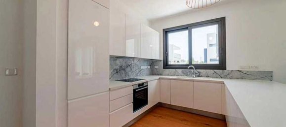 3 Schlafzimmer Haus in Oroklini, Cyprus, Nr. 6411 15