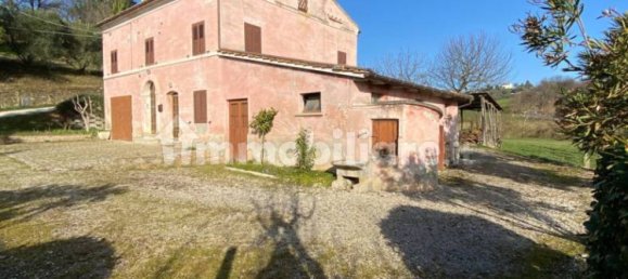 4 غرف نوم منزل في Falerone, Italy رقم 124777 2