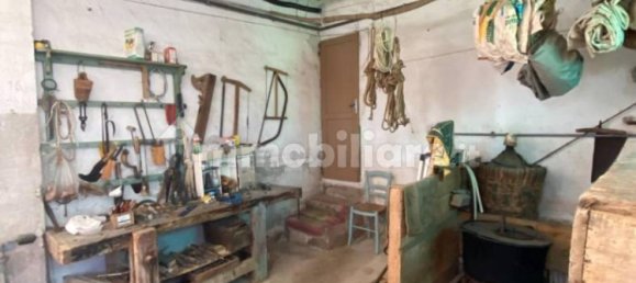 4 غرف نوم منزل في Falerone, Italy رقم 124777 9