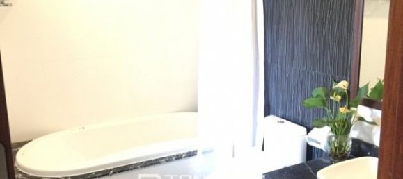 2 bedrooms Apartment in Hai Ba Trung, Vietnam No. 1579 4