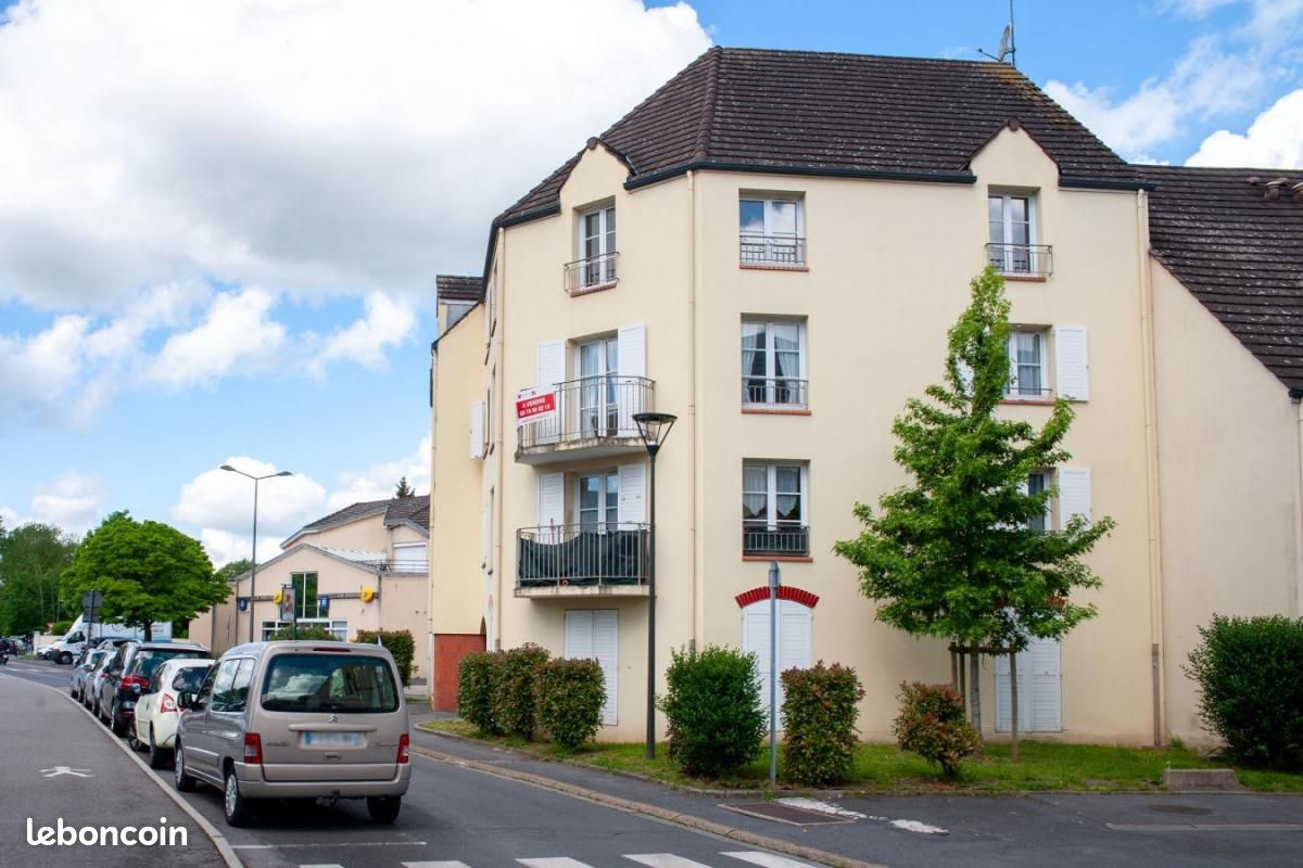 2 bedrooms Apartment in Pont-Sainte-Maxence, France No. 91243