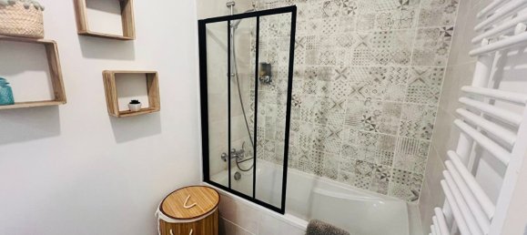 Apartamento de 3 habitaciónes en Vitre, France No. 328490 4