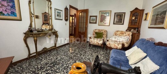 3 Schlafzimmer Wohnung in Savona, Italy, Nr. 316428 8