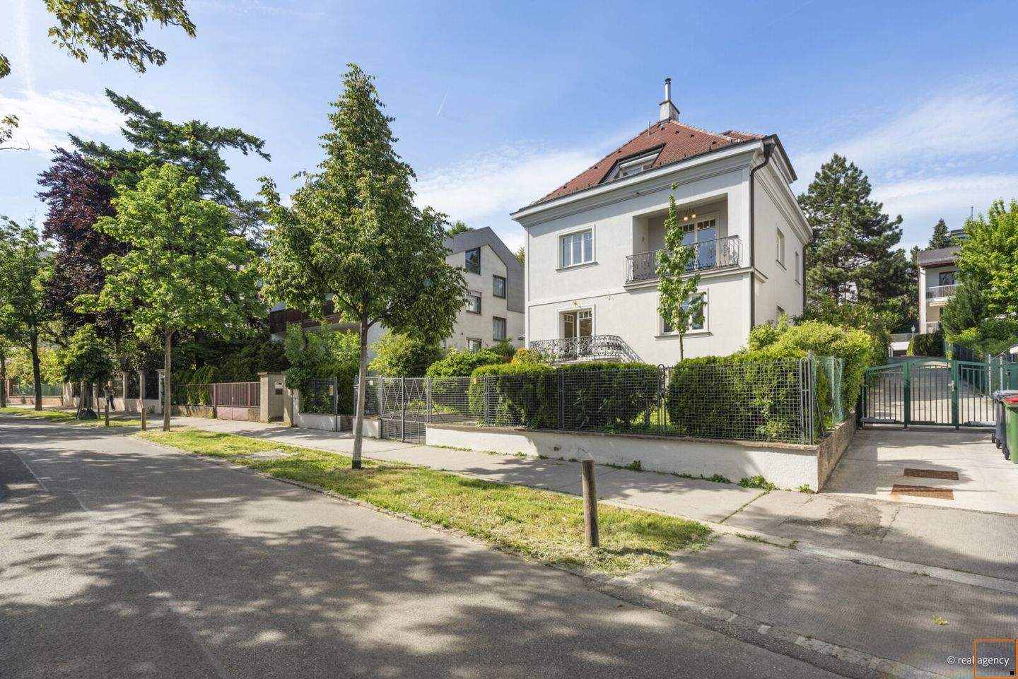 9 rooms Villa in Dobling, Austria No. 173528