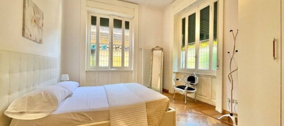 Квартира с 2 комнатами в Белладжо, Италия № 118026 13