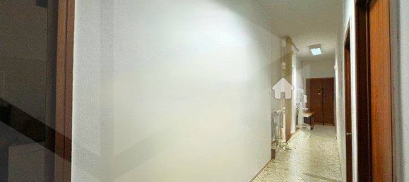 4 rooms Apartment in Triggiano, Italy No. 28436 11