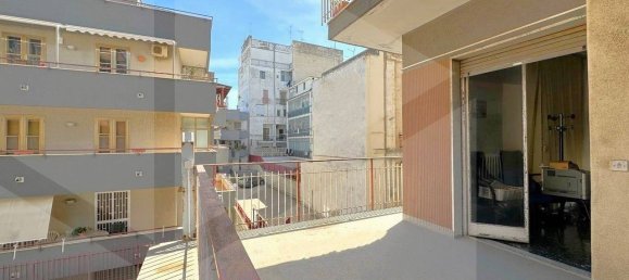 4 rooms Apartment in Triggiano, Italy No. 28436 6