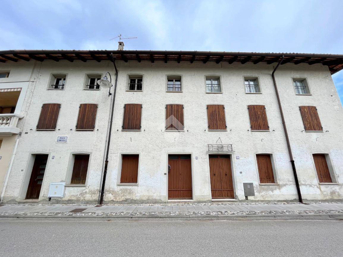 Casa de 2 dormitorios en Udine, Italy No. 151842