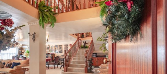 4 bedrooms Duplex in Estepona, Spain No. 146938 16