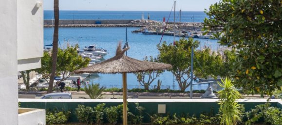 4 bedrooms Duplex in Estepona, Spain No. 146938 35