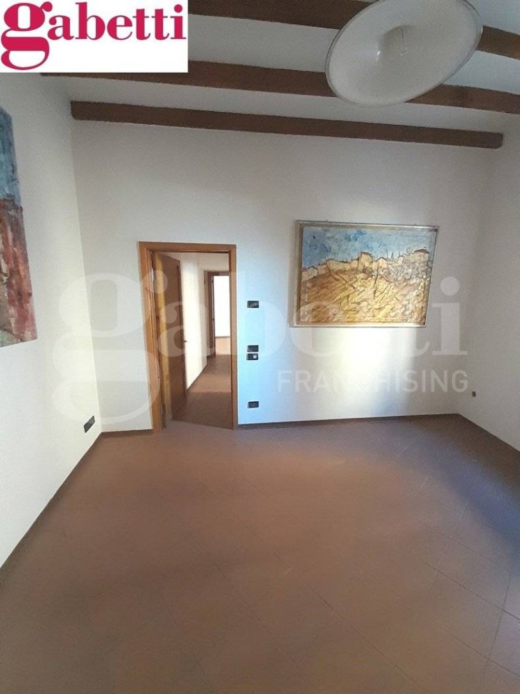 2 bedrooms Apartment in San Gimignano, Italy No. 280865
