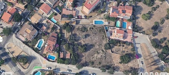 680m² Land in Vilanova i la Geltru, Spain No. 173436 4