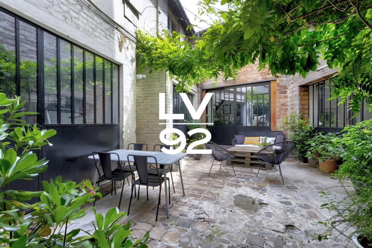 4 غرف نوم منزل ذو طابقين في Asnieres-sur-Seine, France رقم 162782