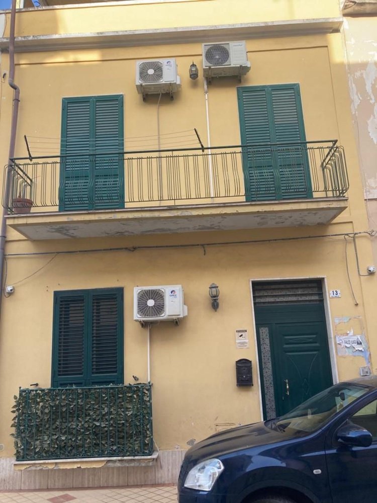 3 bedrooms House in Avola, Italy No. 338063