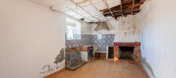 2 bedrooms House in Tomar, Portugal No. 16290 18