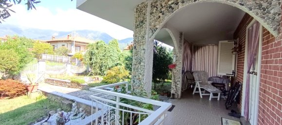 5 bedrooms Villa in Frossasco, Italy No. 339611 4