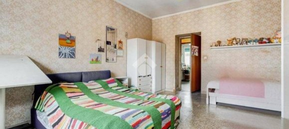 5 bedrooms Apartment in Rome, Italy No. 52354 13