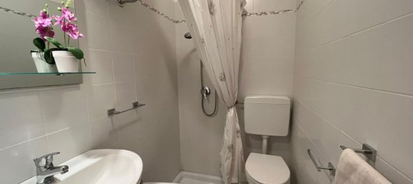 Квартира с 2 комнатами в Комаккьо, Италия № 74942 9