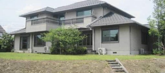 8 bedrooms House in Gifu, Japan No. 3849 2