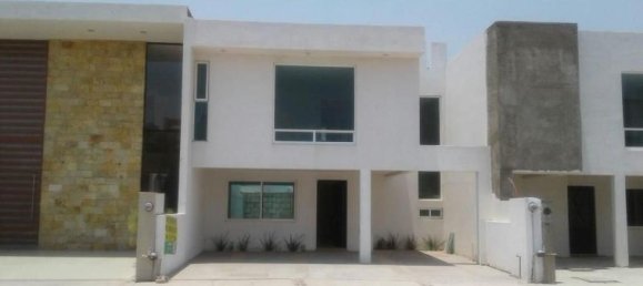 Дом с 3 спальнями в Гуанахуато, Мексика № 147787 2