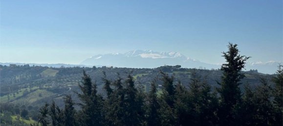 6-Zimmer Haus in Pescara, Italy, Nr. 58600 2