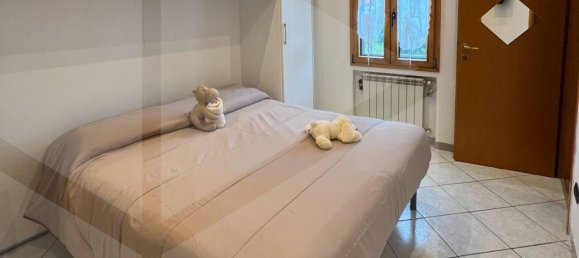 3 rooms Apartment in Bologna, Italy No. 24214 9