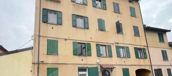 3 rooms Apartment in Bologna, Italy No. 24214 21