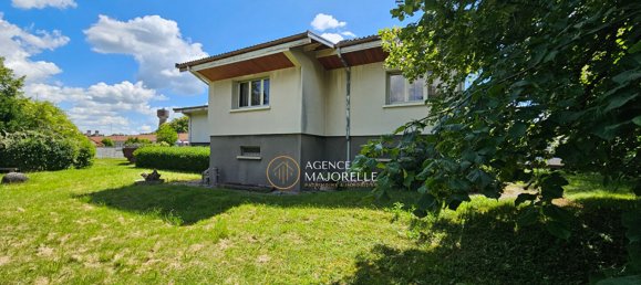 4 bedrooms House in Vincey, France No. 48082 12