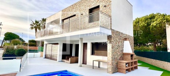 4 bedrooms House in Sant Feliu de Guixols, Spain No. 79785 12