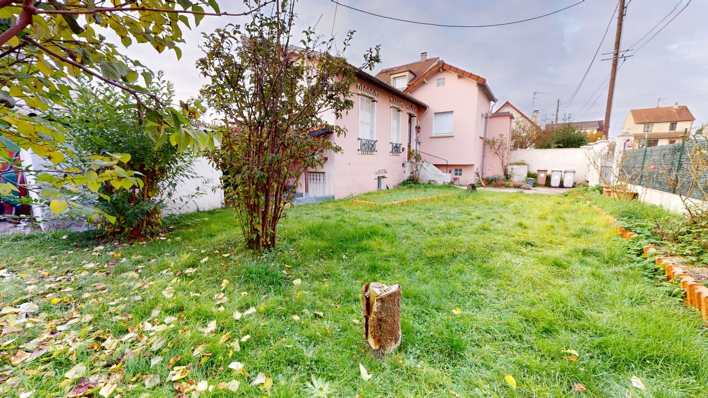 Дом с 1 спальней в Уй, Франция № 162809