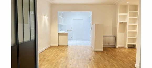 12-salle Maison à Courbevoie, France No. 180024 4