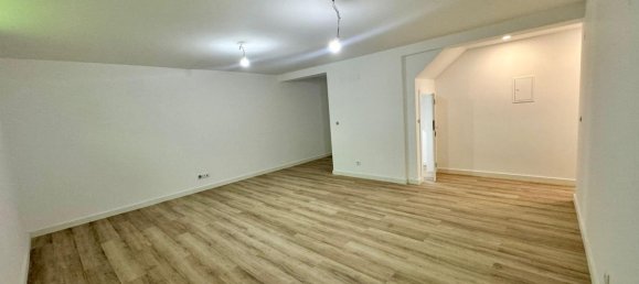 6 غرف نوم منزل في Amadora, Portugal رقم 173370 12