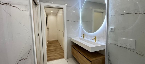 6 غرف نوم منزل في Amadora, Portugal رقم 173370 47