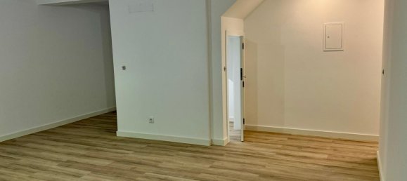 6 غرف نوم منزل في Amadora, Portugal رقم 173370 13