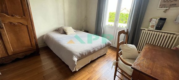 5 bedrooms House in Juvisy-sur-Orge, France No. 166126 11