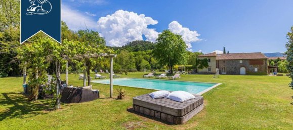 5 bedrooms House in Lucca, Italy No. 370693 5