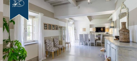 5 bedrooms House in Lucca, Italy No. 370693 37