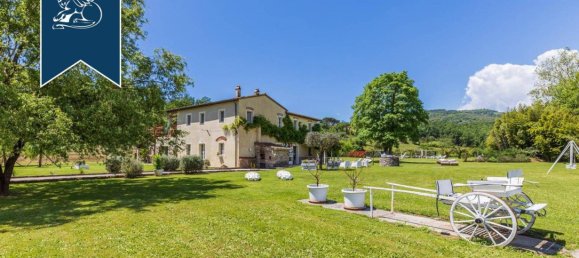 5 bedrooms House in Lucca, Italy No. 370693 27