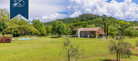 5 bedrooms House in Lucca, Italy No. 370693 15