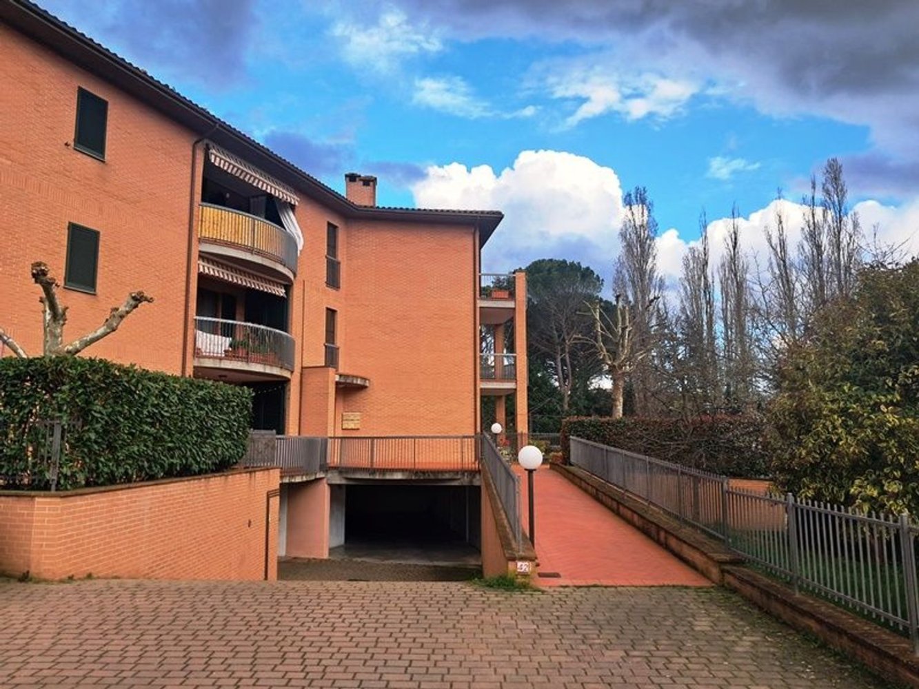 3 rooms Apartment in Città della Pieve, Italy No. 45068