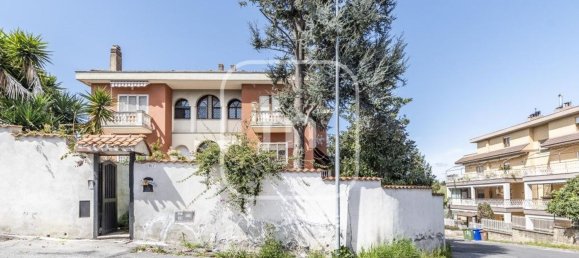 Casa de 4 divisões em Rome, Italy N.º 27164 45