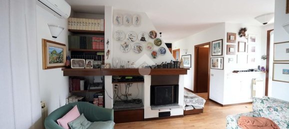 4-Zimmer Haus in Sovico, Italy, Nr. 259998 9