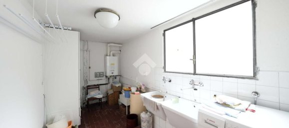 4-Zimmer Haus in Sovico, Italy, Nr. 259998 27