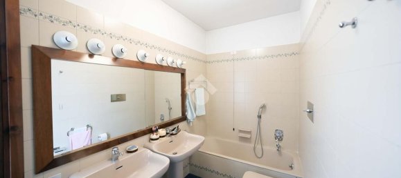 4-Zimmer Haus in Sovico, Italy, Nr. 259998 17