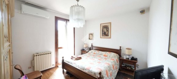 4-Zimmer Haus in Sovico, Italy, Nr. 259998 24