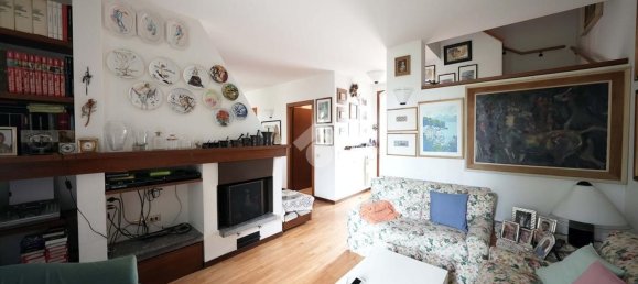 4-Zimmer Haus in Sovico, Italy, Nr. 259998 8