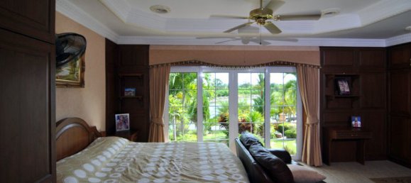 5 غرف نوم مقهى / مطعم في Pattaya, Thailand رقم 1463 3